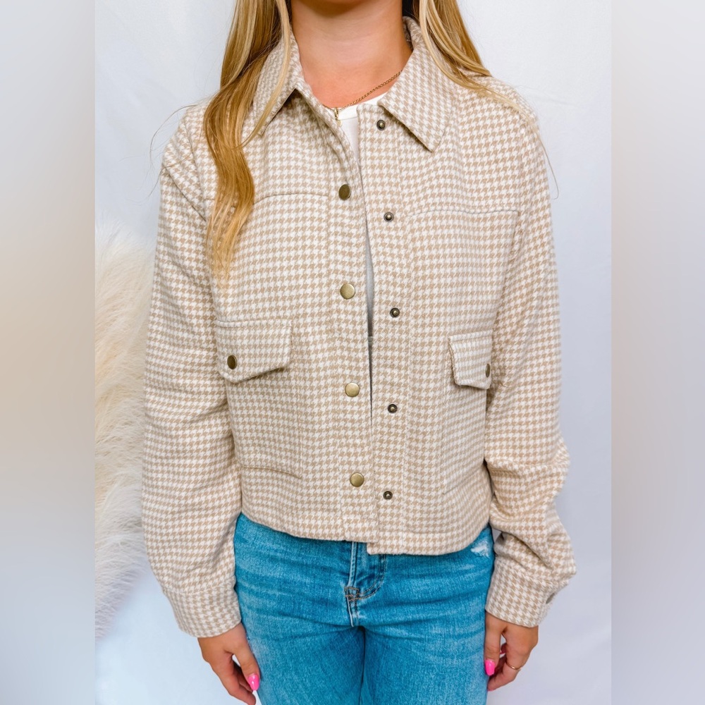 Hem & Thread Beige Houndstooth Jacket - Picture 2 of 8
